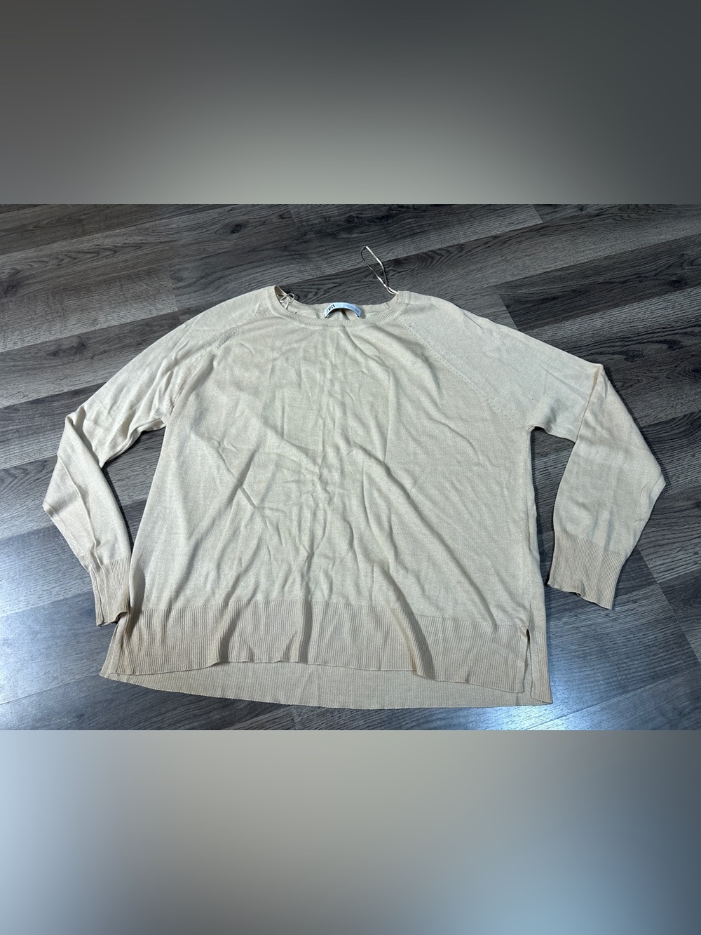 H&M Lightweight Long-Sleeve Tee - Cream